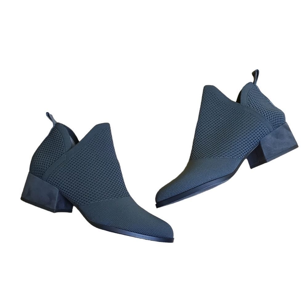 Eileen Fisher Clever Knit Gray Booties Size 7.5
